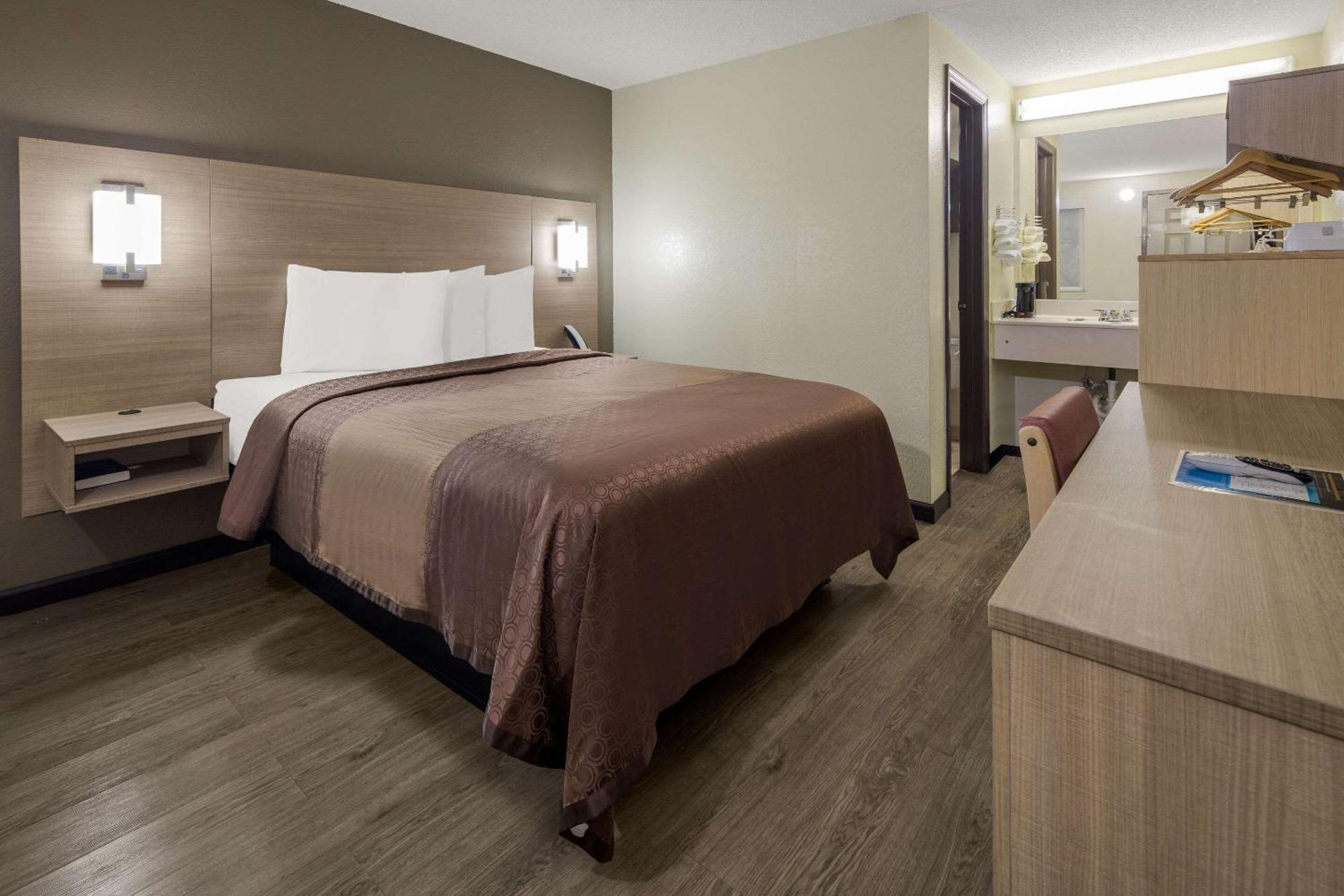 Rodeway Inn Elkton Exteriér fotografie