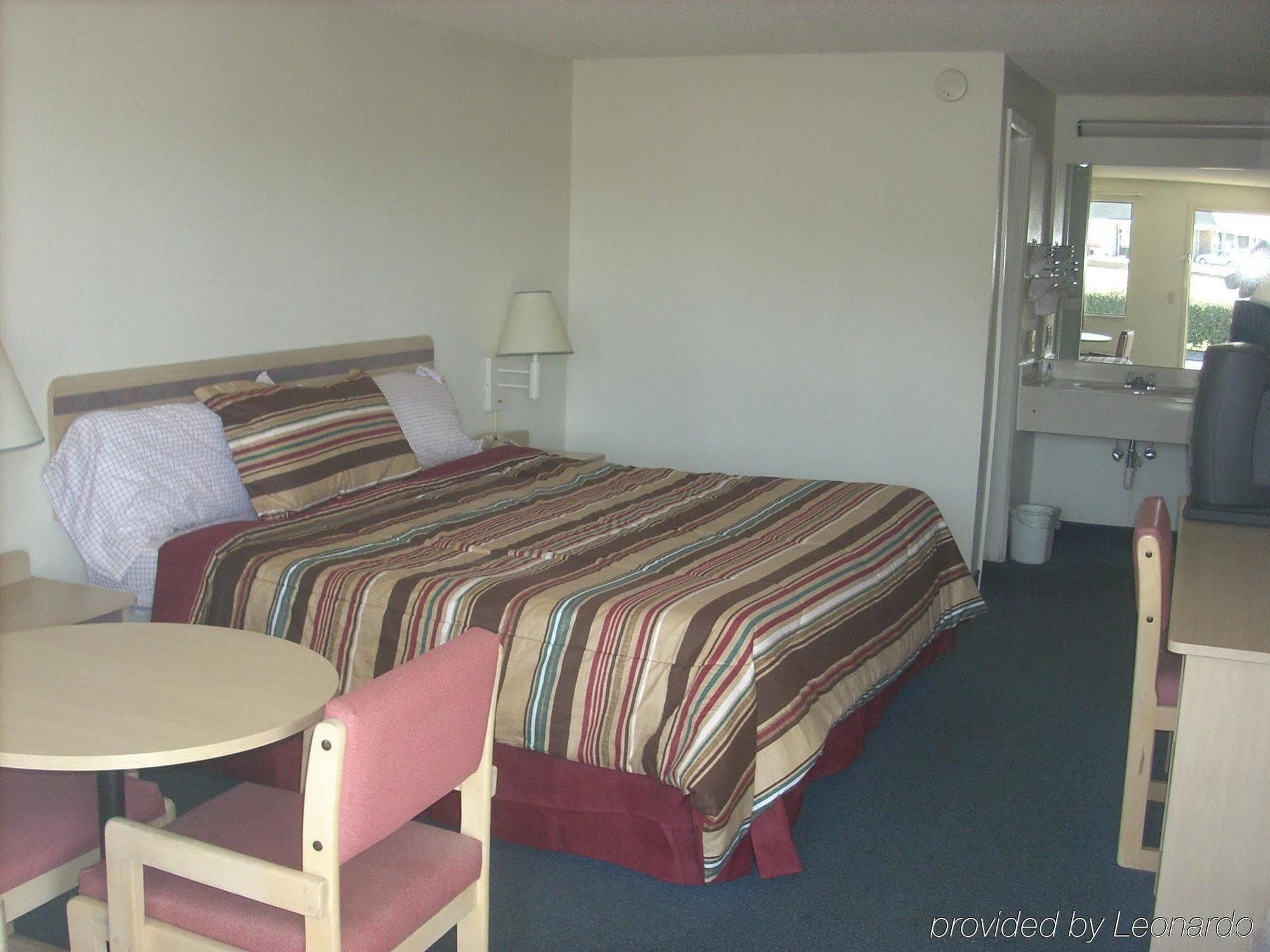 Rodeway Inn Elkton Pokoj fotografie